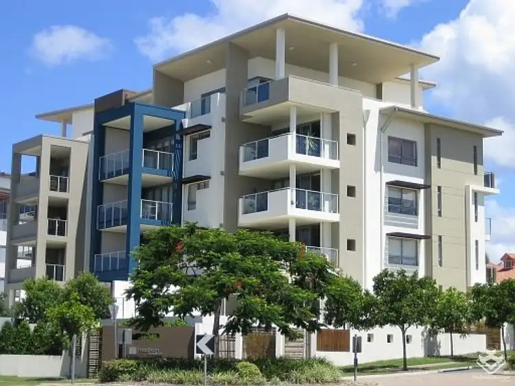 15 Laver Drive