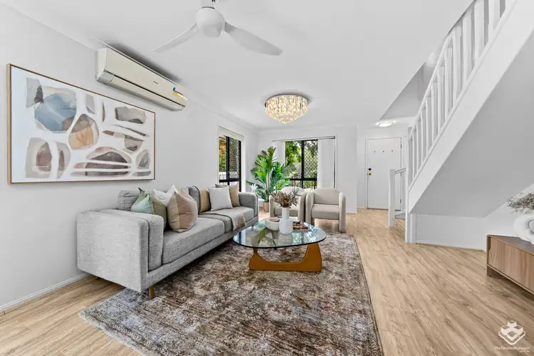20/90 Oakleaf Street