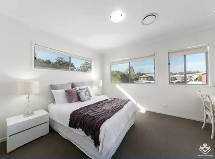 8 Debra Street