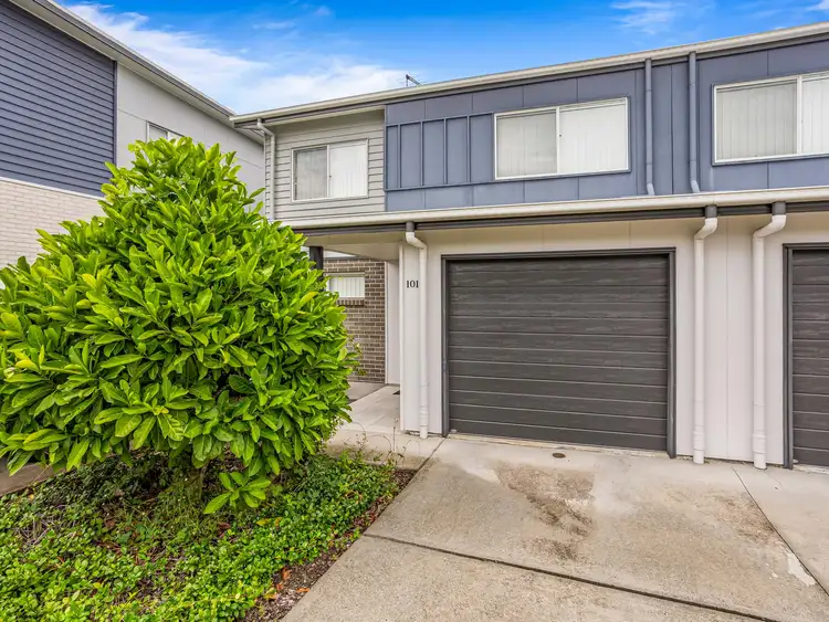 21 Emerald Place