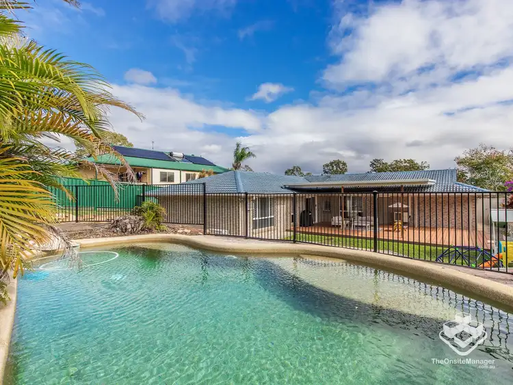8 Edgeworth Place