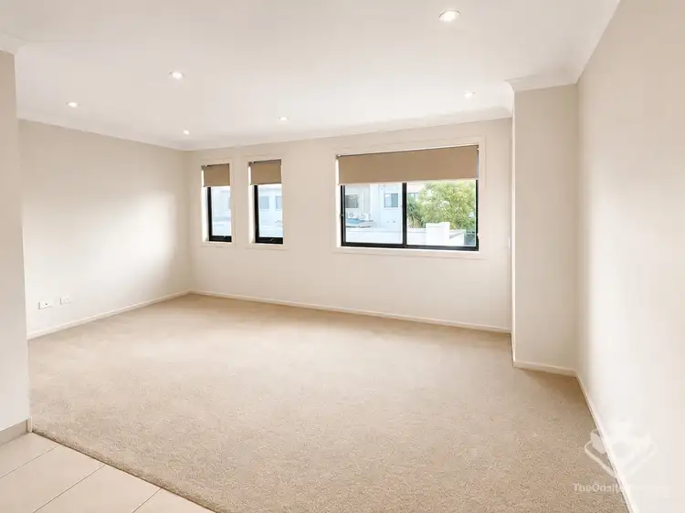 16 Surbiton Court