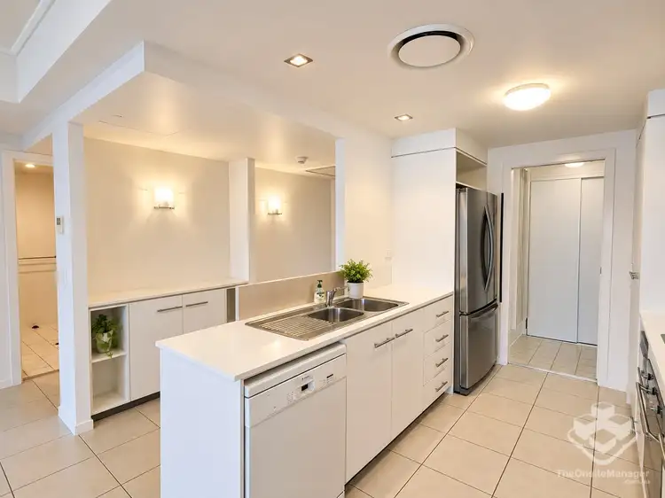 16 Surbiton Court