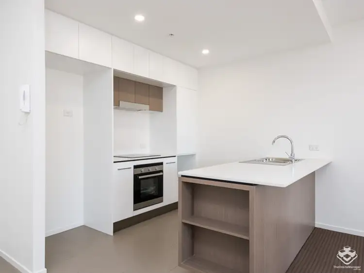 ID:3912954/8 Masters Street, Newstead QLD 4006