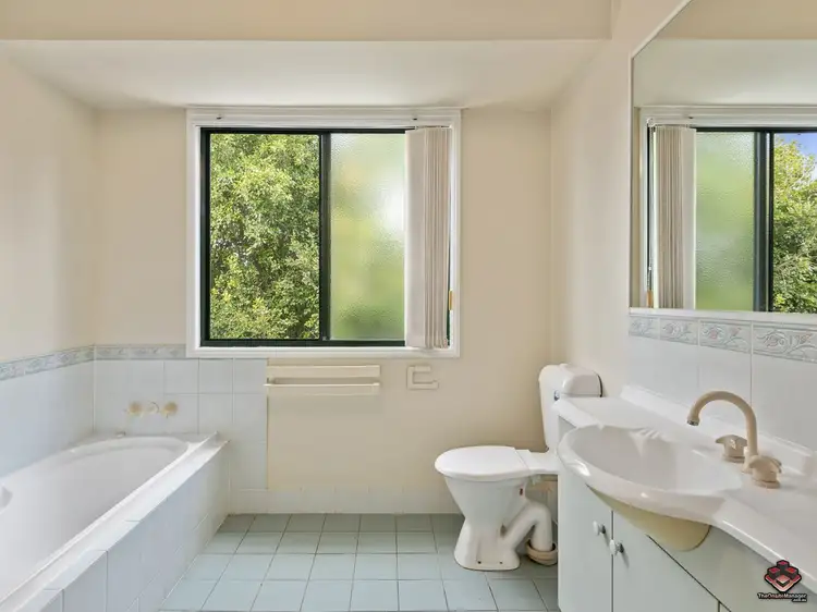 Fifth view of Homely townhouse listing, 90 Oakleaf Street, Eight Mile Plains QLD 4113