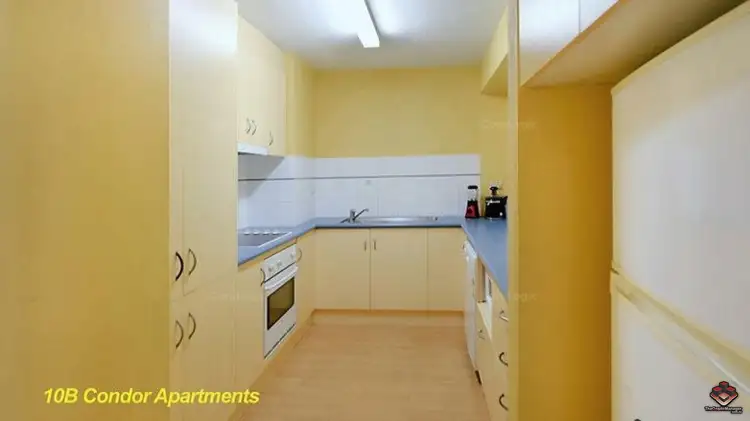 ID:21067290/10B 2-18 Riverview Parade