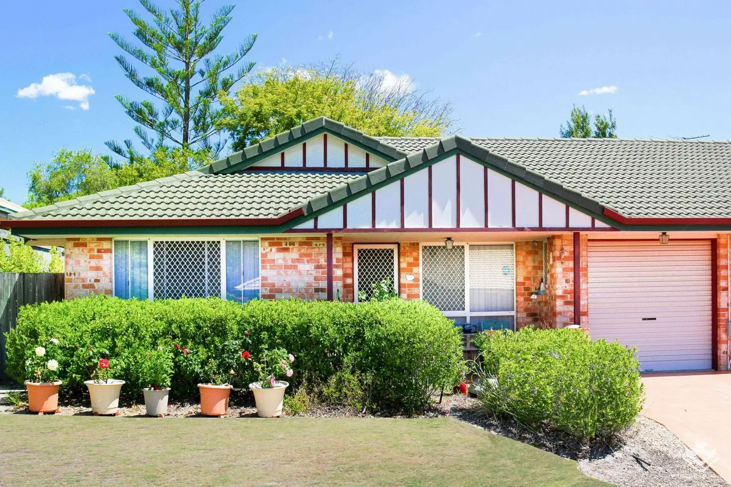 Main view of Homely townhouse listing, ID:21074357/18 Sunny Court, Sunnybank Hills QLD 4109