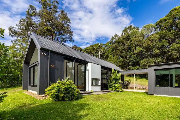 359 Old Tewantin Road, Lake Macdonald QLD 4563