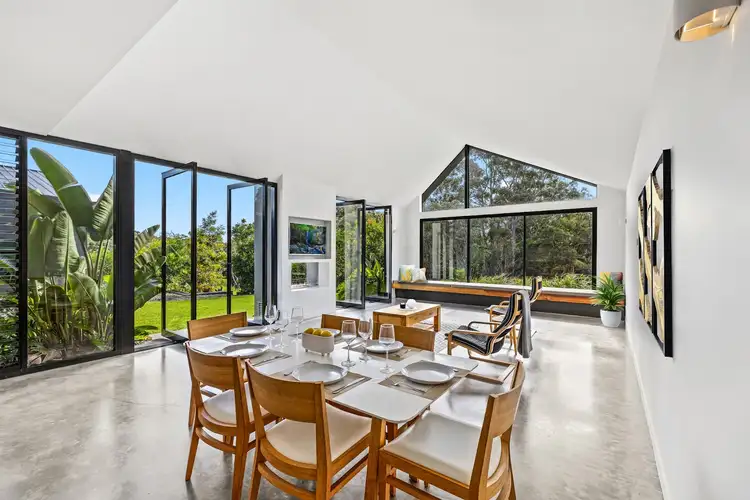 359 Old Tewantin Road, Lake Macdonald QLD 4563