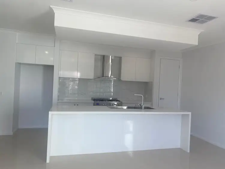 Fifth view of Homely house listing, 5 Cusp Drive, Tarneit VIC 3029