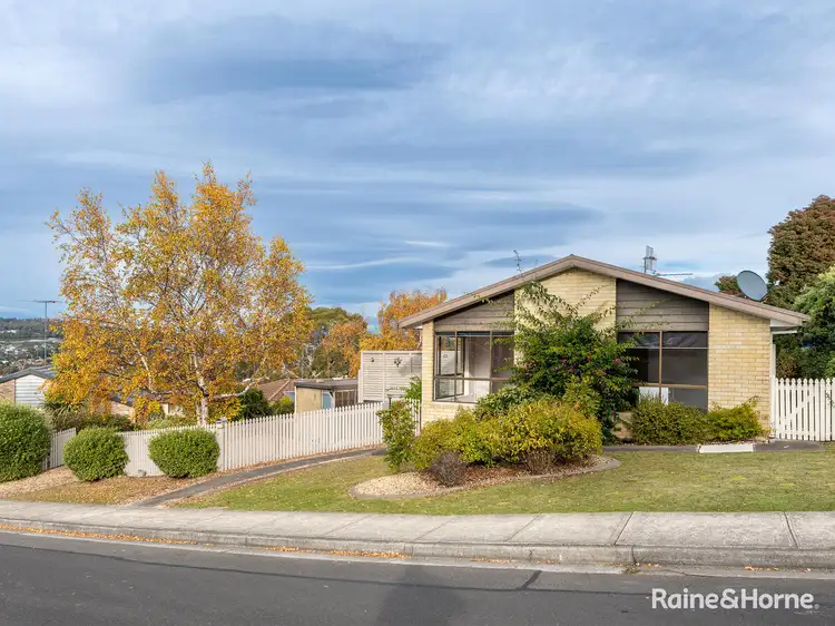 34 Tingira Road, Blackmans Bay TAS 7052