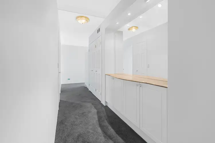 Fifth view of Homely apartment listing, 23/10 Park Avenue, Kangaroo Point QLD 4169