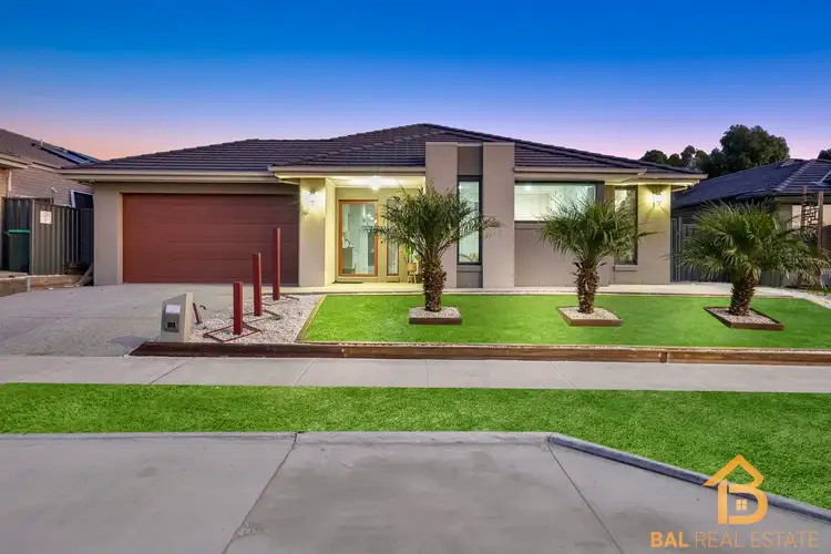 137 HUMMINGBIRD BOULEVARD, Tarneit VIC 3029