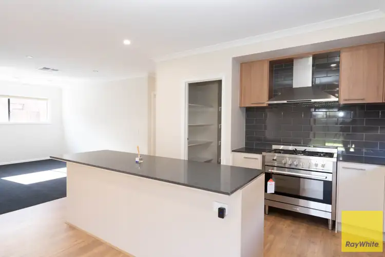 Fifth view of Homely house listing, 39 Ivory Street, Cobblebank VIC 3338