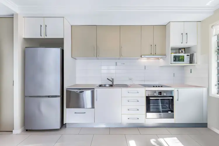 Fourth view of Homely unit listing, 3/15 Flame Tree Court, Airlie Beach QLD 4802