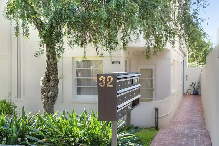Third view of Homely apartment listing, 3/32 Curlewis Street, Bondi Beach NSW 2026