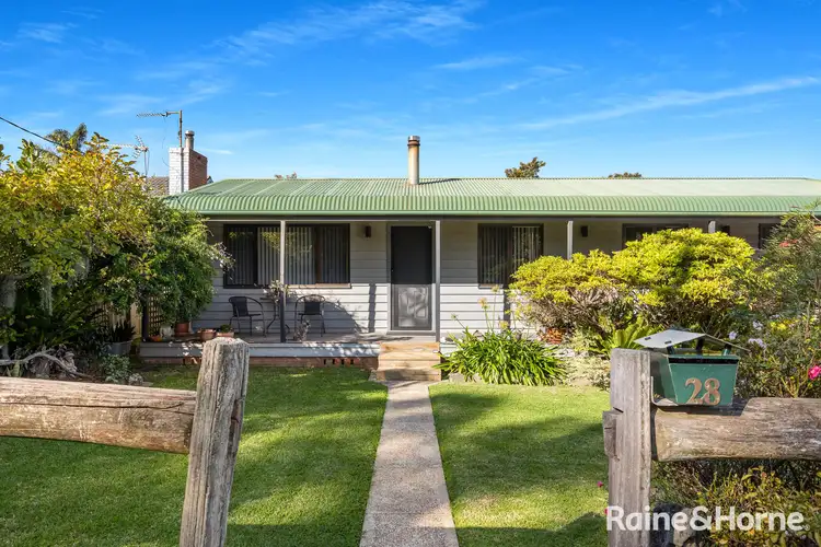 28 Filter Road, West Nowra NSW 2541