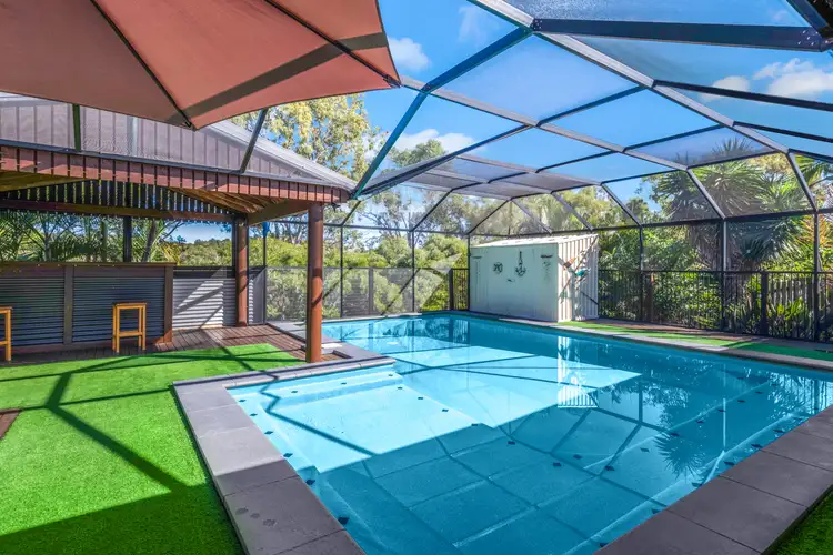 83 Carbeen Dr, Taranganba QLD 4703
