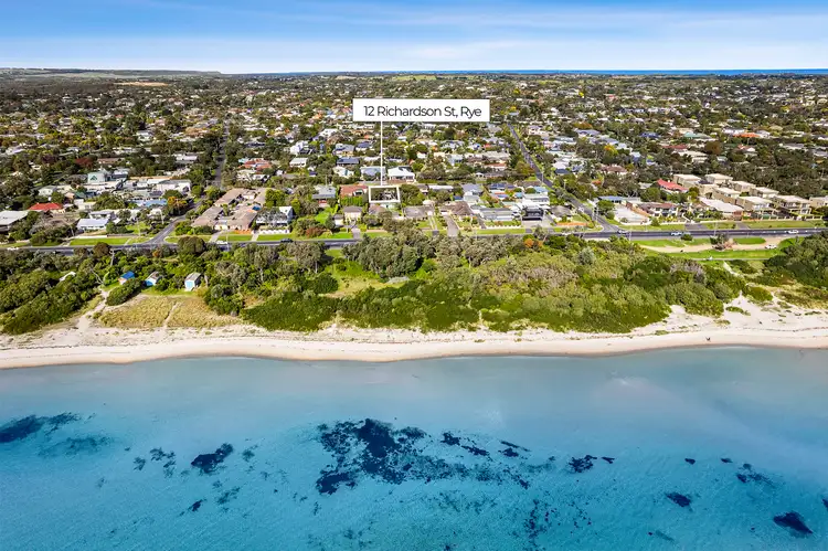 12 Richardson Street, Rye VIC 3941