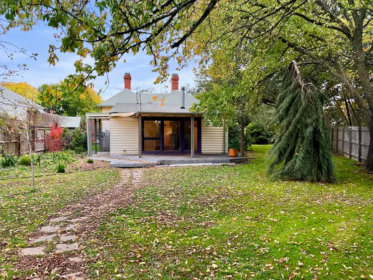 Sixth view of Homely house listing, 1 Jeffreys Street, Woodend VIC 3442