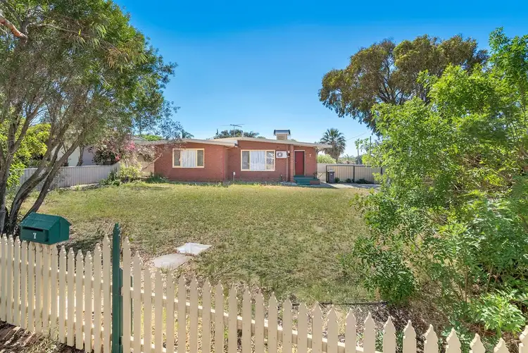 7 Sherlock Way, Rangeway WA 6530