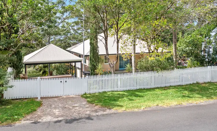 51 Kinabalu Drive, Tamborine Mountain QLD 4272