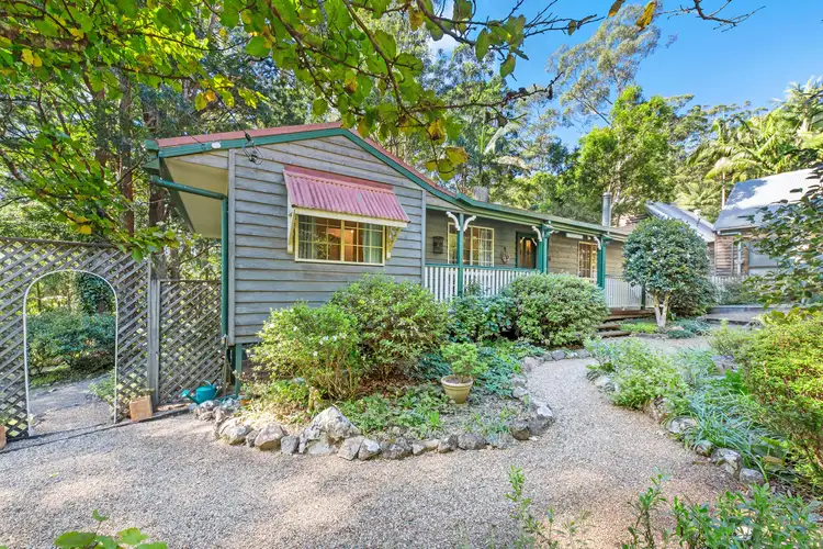 21 Kinabalu Drive, Tamborine Mountain QLD 4272