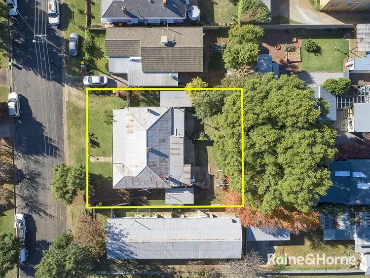 Fourth view of Homely house listing, Unit 1 & 2/3 Elizabeth Street, Tamworth NSW 2340