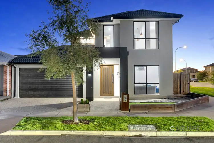 27 Tooronga Drive, Mickleham VIC 3064