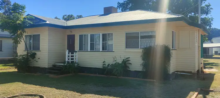 17 Mary Street, Bollon QLD 4488