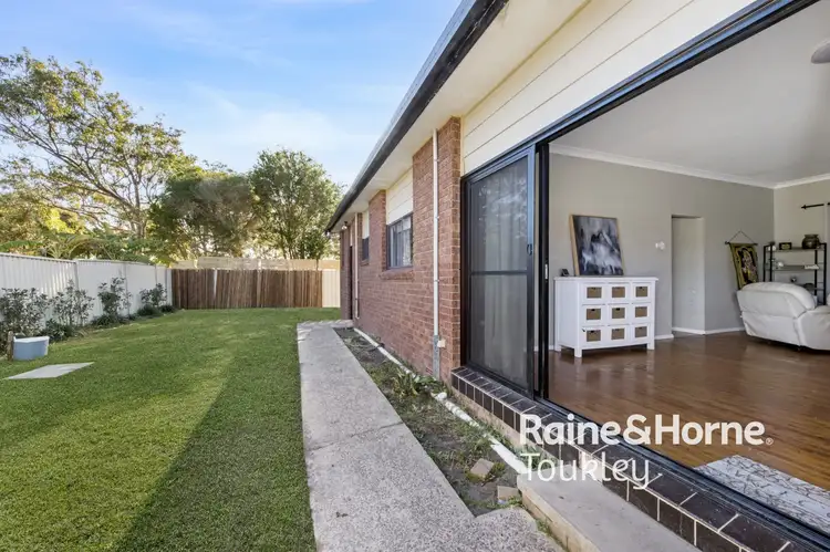 65A Ocean View Road, Gorokan NSW 2263