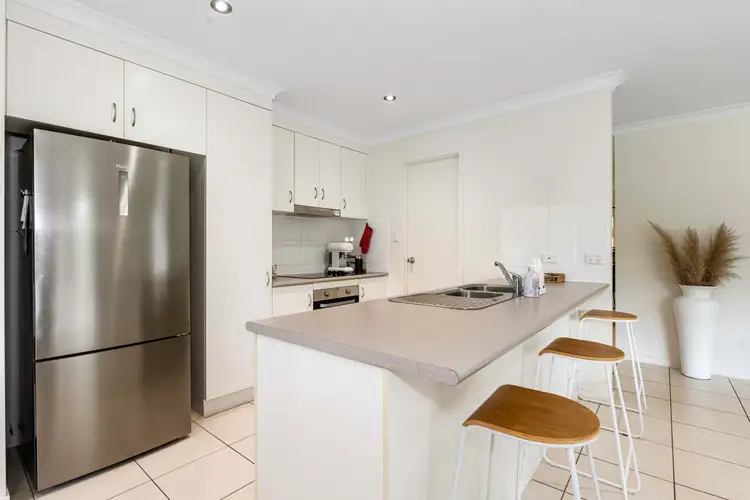 Fifth view of Homely house listing, 4 Chanelle Crt, Glenella QLD 4740