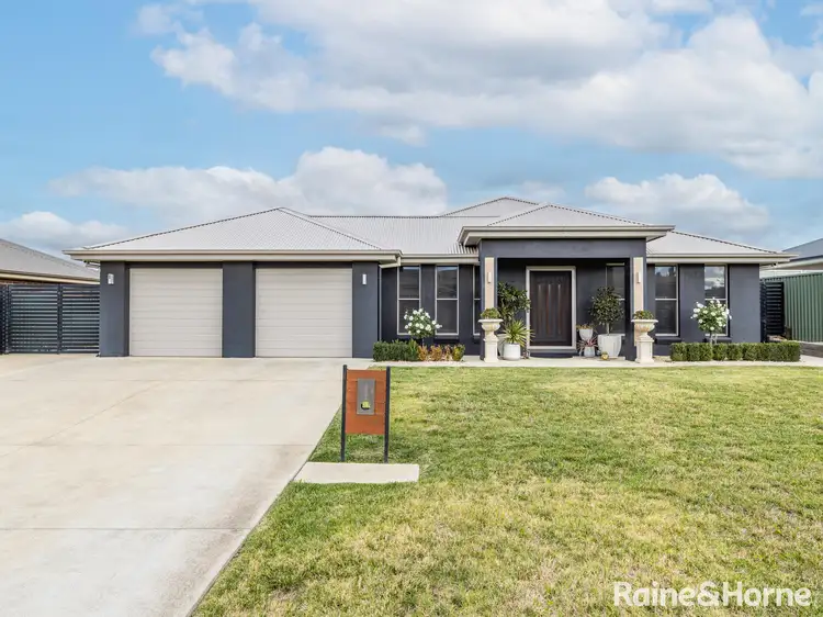22 Phillip Street, Llanarth NSW 2795