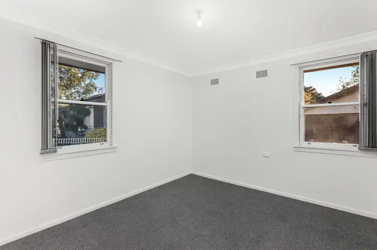 Fourth view of Homely house listing, 29 Mangariva Avenue, Lethbridge Park NSW 2770
