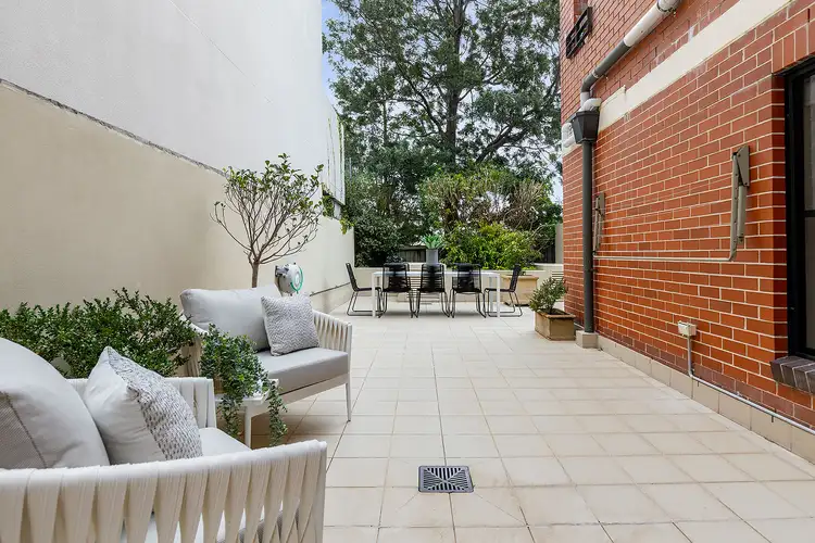 Fourth view of Homely apartment listing, 2/236 Pacific Highway, Crows Nest NSW 2065