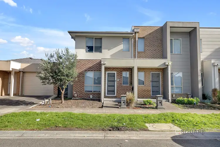 Main view of Homely townhouse listing, 1/9 Melville Road, Craigieburn VIC 3064