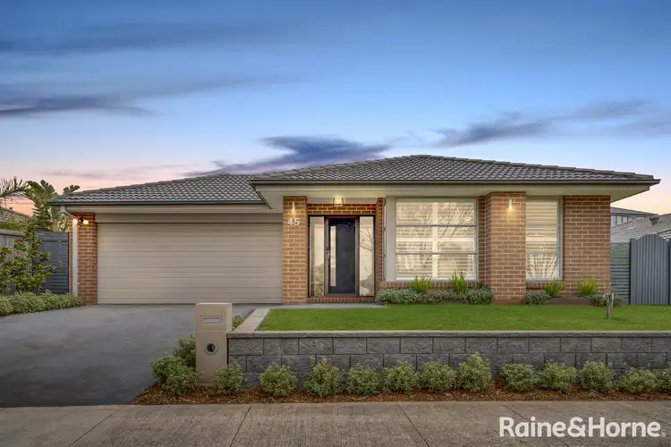 45 Bannon Avenue, Sunbury VIC 3429