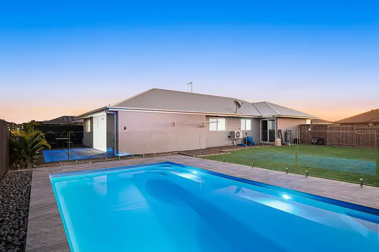 Fifth view of Homely house listing, 2 Grasstree Place, Ningi QLD 4511