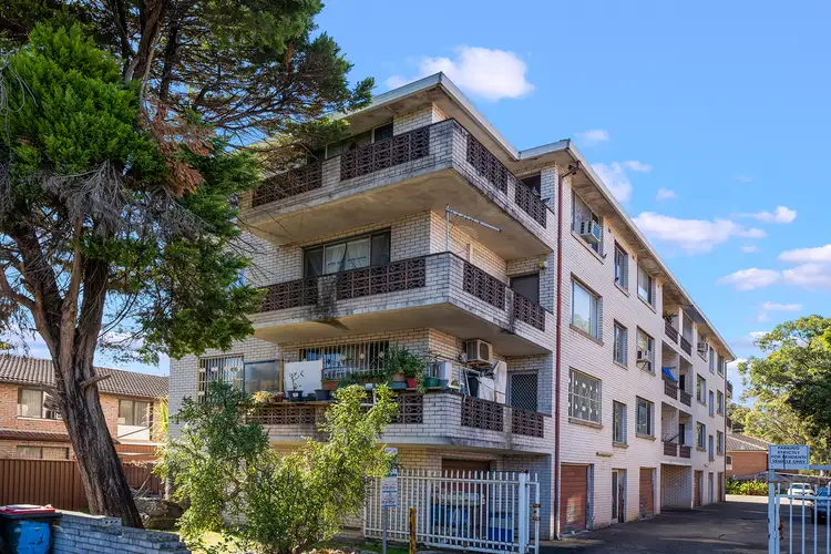 10/30 Hill Street, Cabramatta NSW 2166