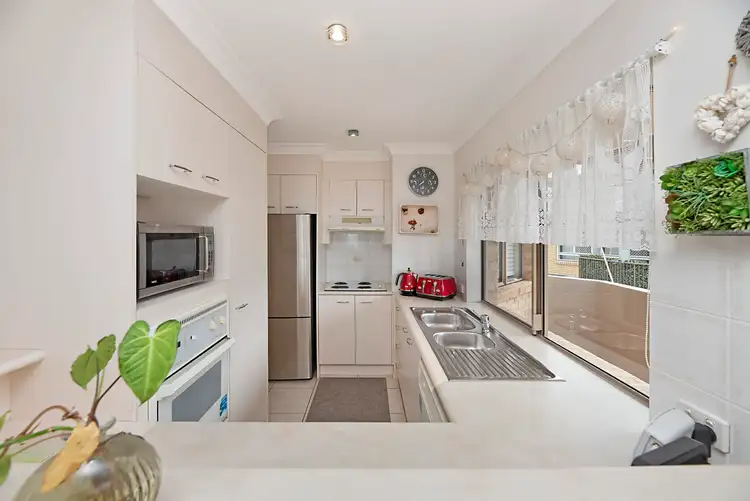 Fifth view of Homely unit listing, 6/36 Moreton Parade, Caloundra QLD 4551