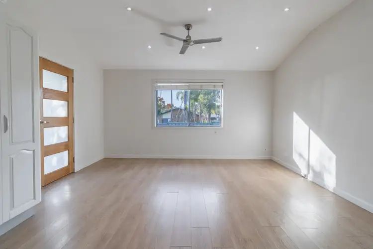 Second view of Homely unit listing, 27a Inderan Avenue, Lake Haven NSW 2263