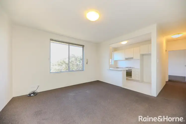 7 Abbott Street