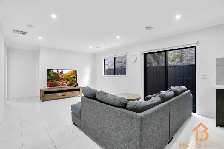 Sixth view of Homely house listing, 7 Basil Way, Tarneit VIC 3029