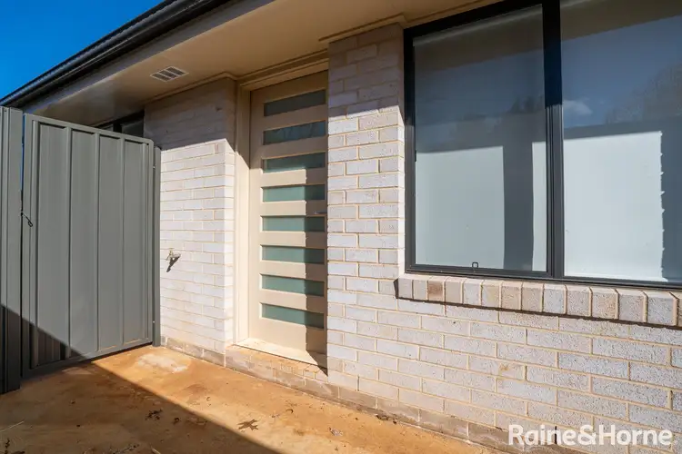 34b Mumford Street
