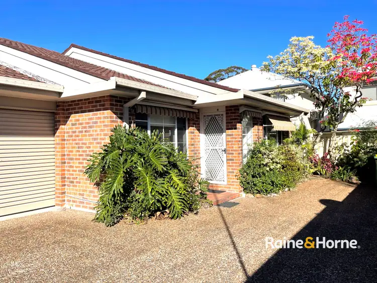 4/22 Warwick St, Woy Woy NSW 2256