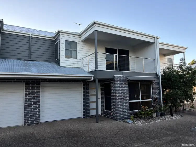 8 Taylor Street