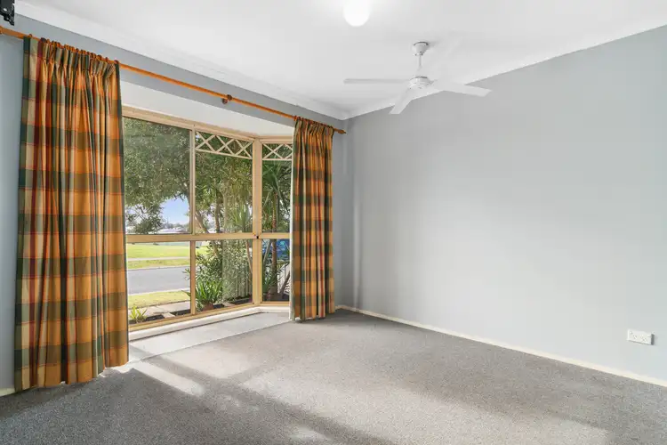 Third view of Homely house listing, 18 Daisy Way, Carrum Downs VIC 3201