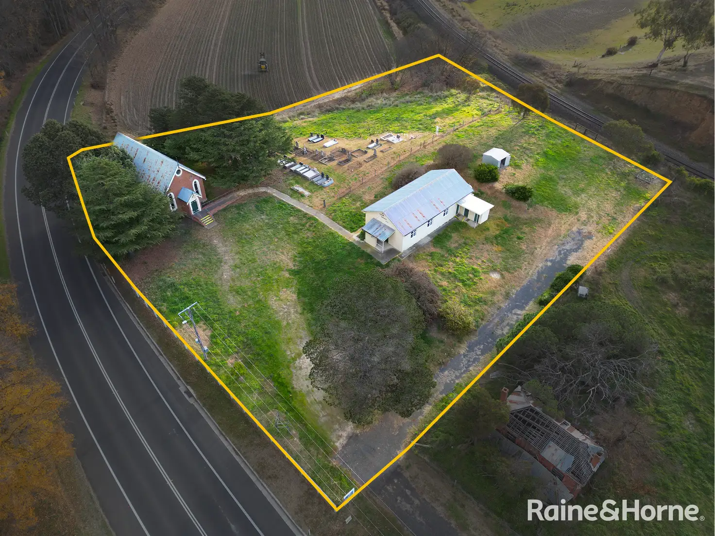Main view of Homely house listing, 836-838 Vale Road, Perthville NSW 2795