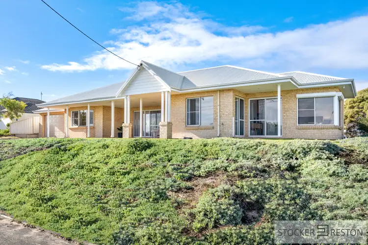 4 Bay Crescent, Peppermint Grove Beach WA 6271