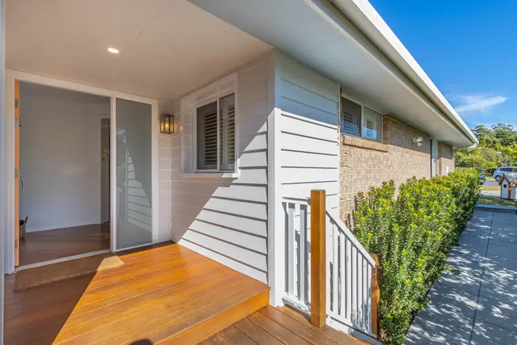 Second view of Homely house listing, 6 Colli Close, Ocean Shores NSW 2483